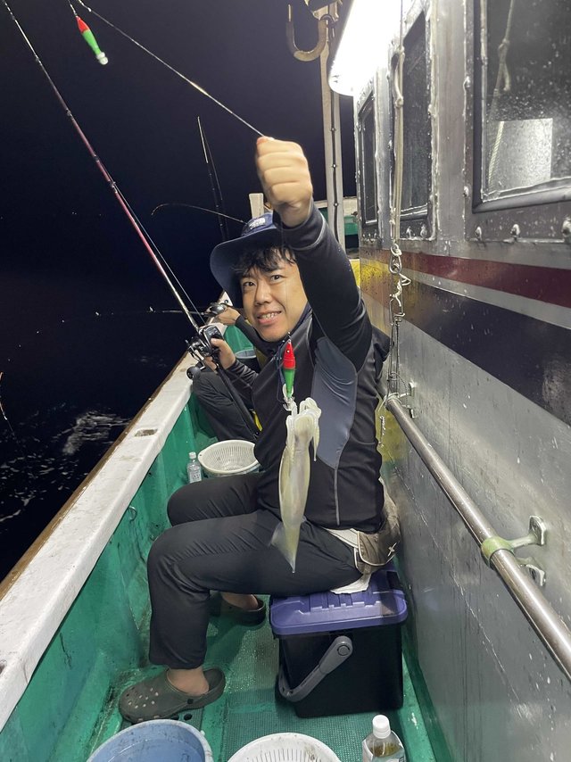 アカイカ(ケンサキイカ)