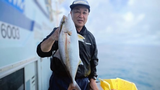 ネイリ(カンパチ)