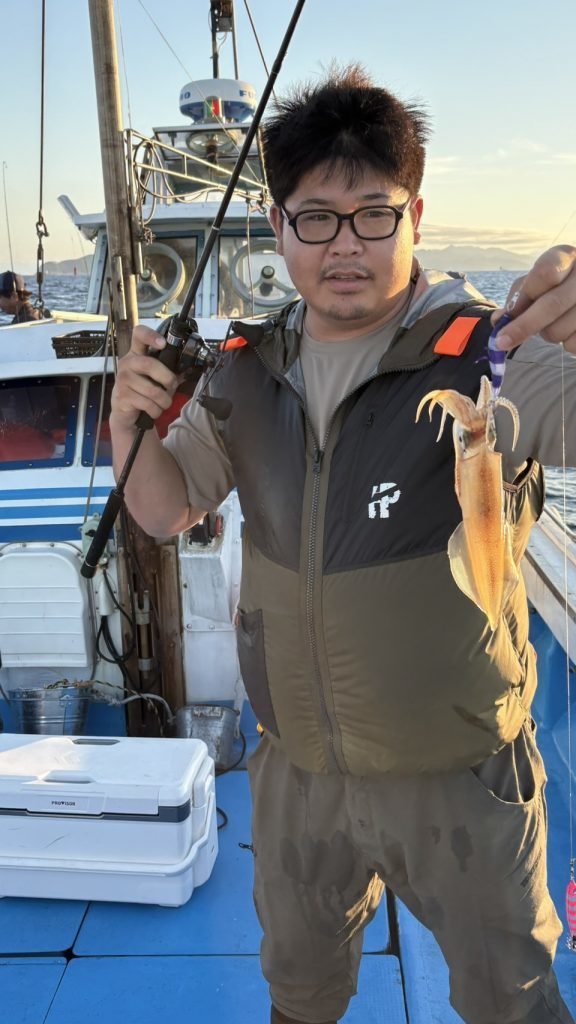 シロイカ(ケンサキイカ)