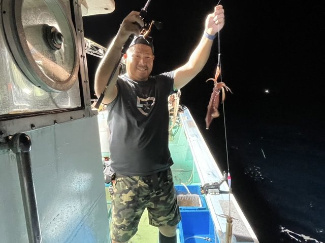 イカ(ケンサキイカ)