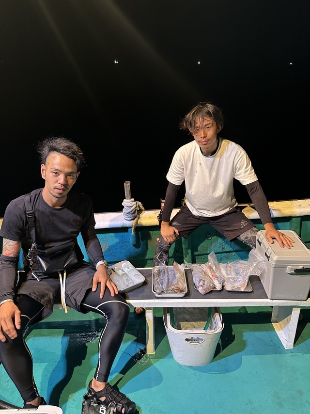 アカイカ(ケンサキイカ)