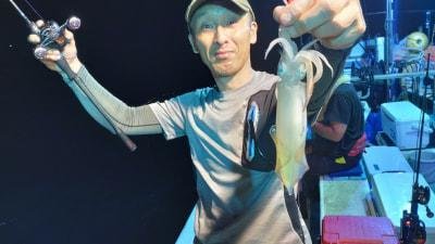 マイカ(ケンサキイカ)