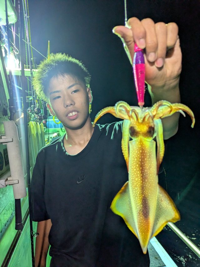 イカ(ケンサキイカ)