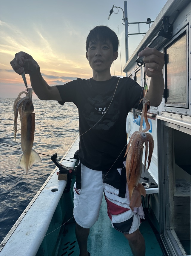 アカイカ(ケンサキイカ)