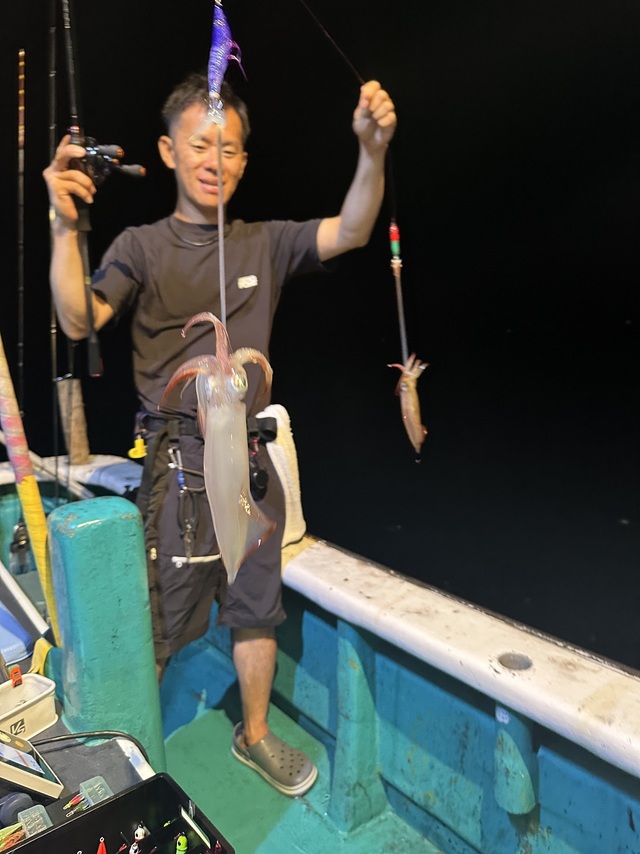 アカイカ(ケンサキイカ)