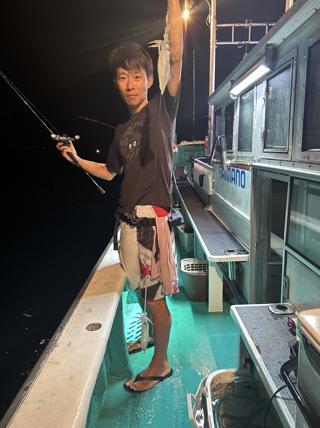 アカイカ(ケンサキイカ)