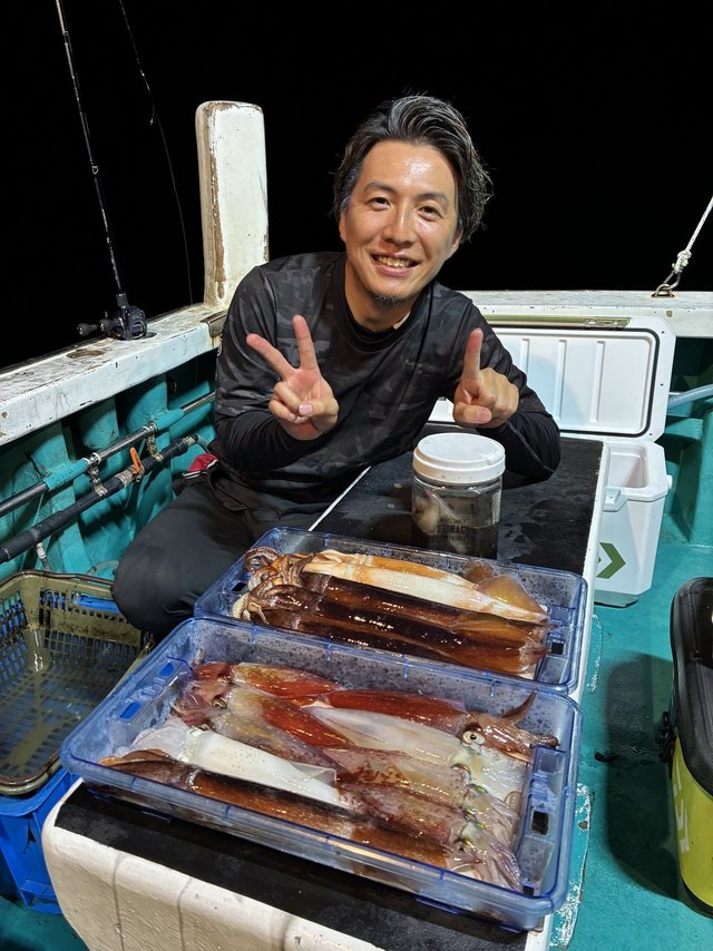 アカイカ(ケンサキイカ)