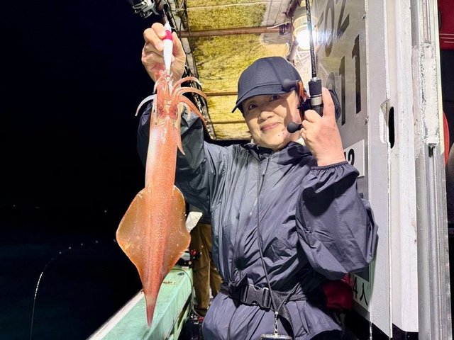 イカ(ケンサキイカ)