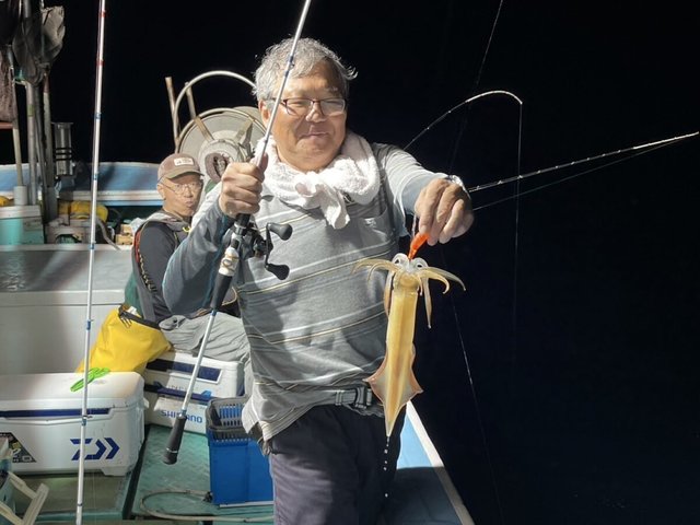 イカ(ケンサキイカ)