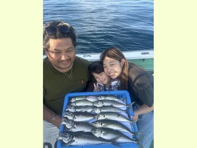 マアジ・イトヨリ(イトヨリダイ)・サバ(ゴマサバ)