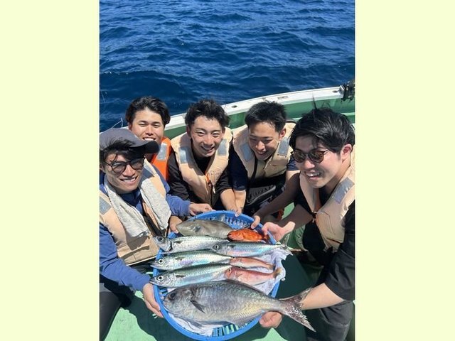 アマダイ(アカアマダイ)・メダイ・アヤメカサゴ・ウマヅラ(ウマヅラハギ)・サバ(ゴマサバ)