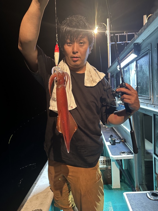 アカイカ(ケンサキイカ)