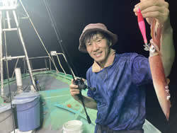 アカイカ(ケンサキイカ)