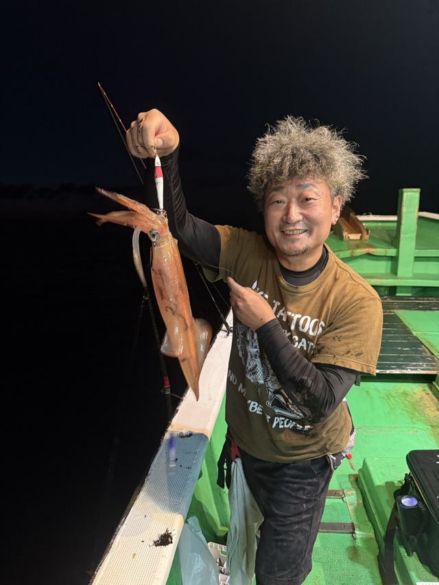 アカイカ(ケンサキイカ)