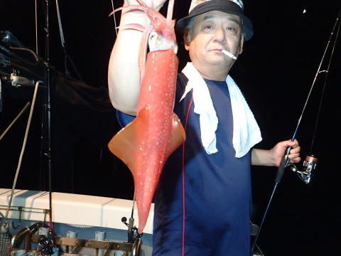 シロイカ(ケンサキイカ)