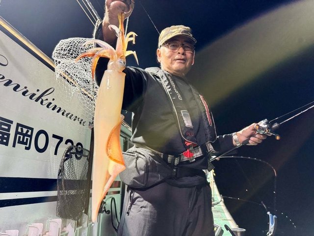 イカ(ケンサキイカ)