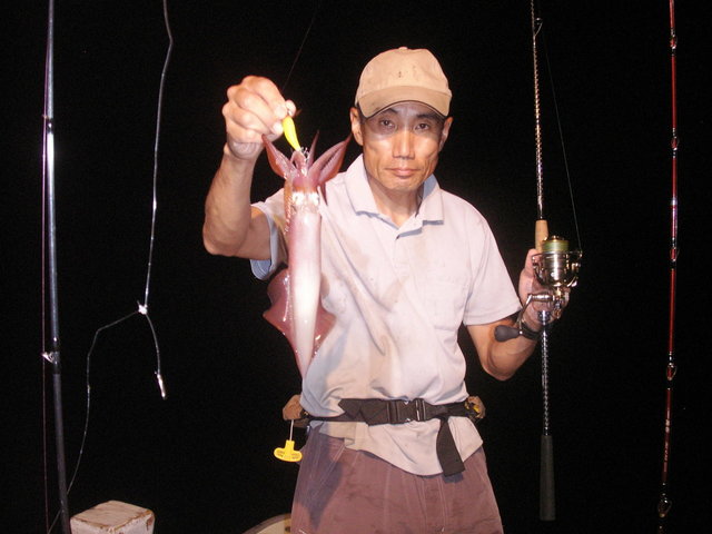 シロイカ(ケンサキイカ)