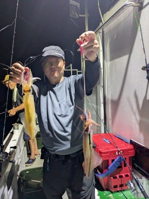 アカイカ(ケンサキイカ)