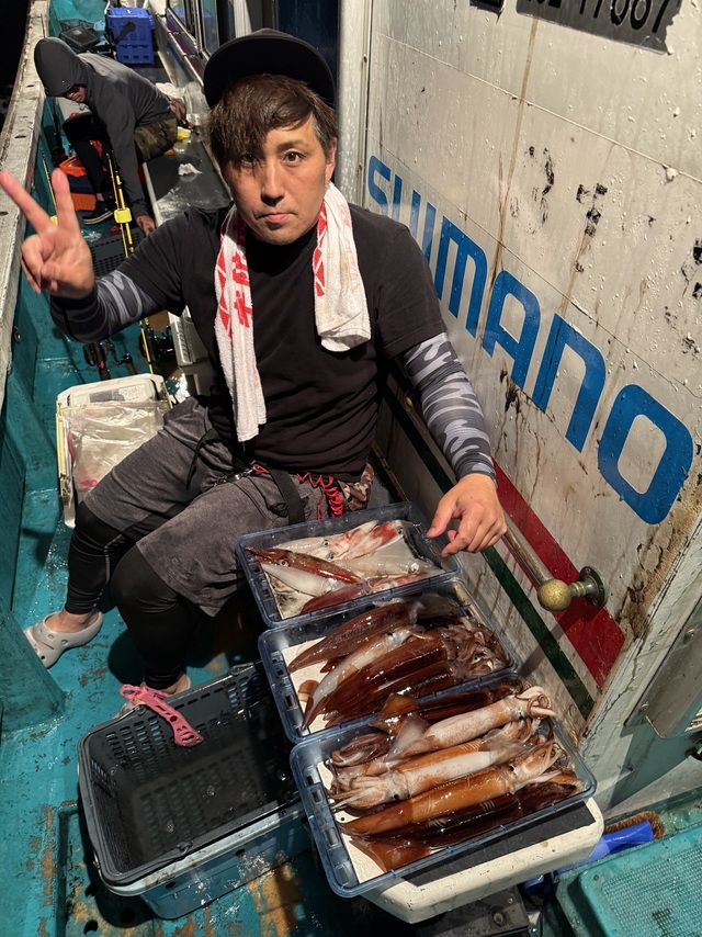 アカイカ(ケンサキイカ)・スルメイカ