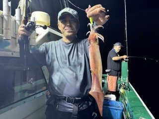 アカイカ(ケンサキイカ)