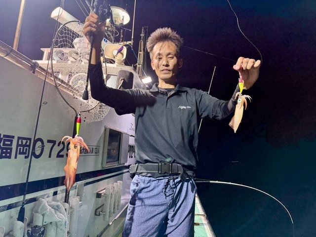 イカ(ケンサキイカ)