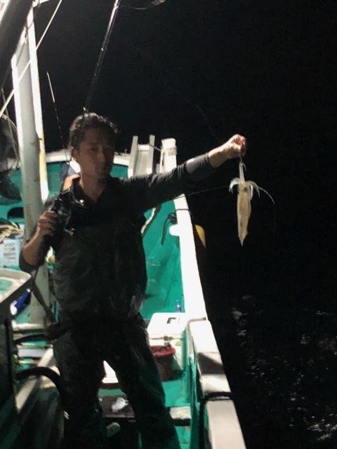 アカイカ(ケンサキイカ)