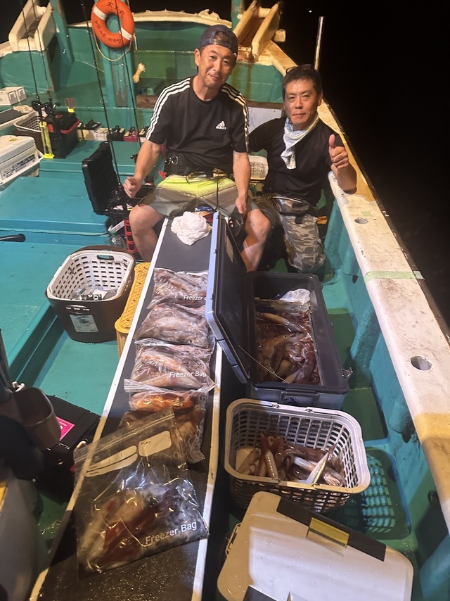 アカイカ(ケンサキイカ)