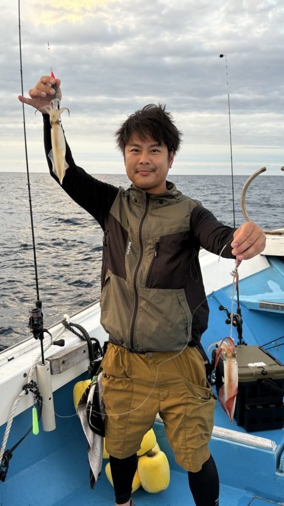 シロイカ(ケンサキイカ)