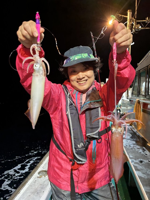 アカイカ(ケンサキイカ)