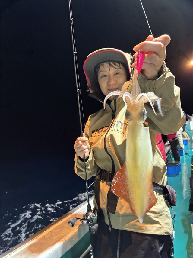 アカイカ(ケンサキイカ)