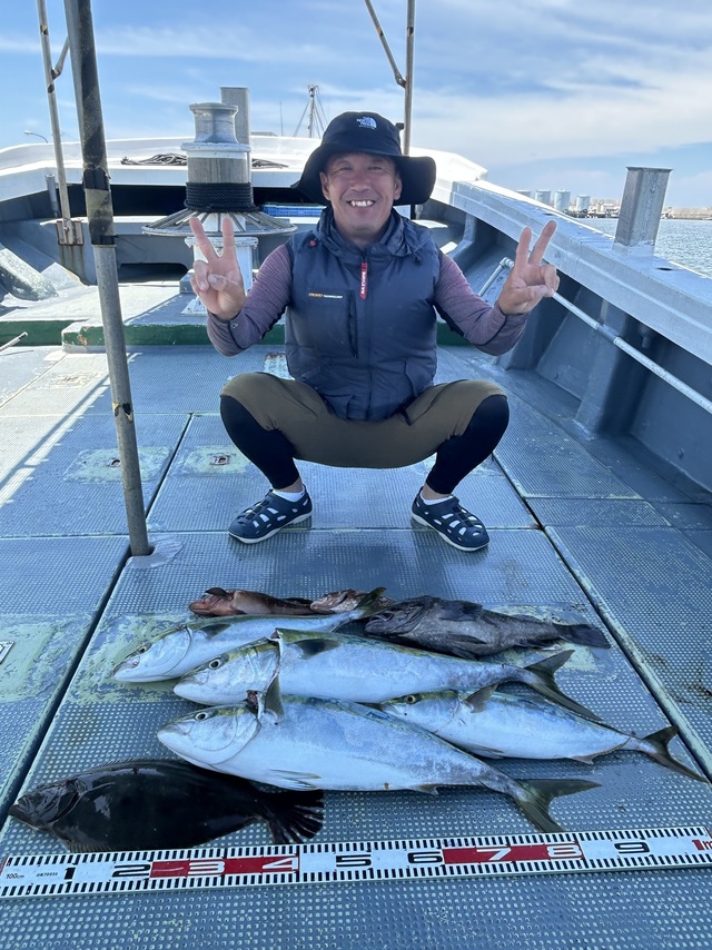 アコウ(キジハタ)・ハマチ(ブリ)・クロソイ・ヒラメ