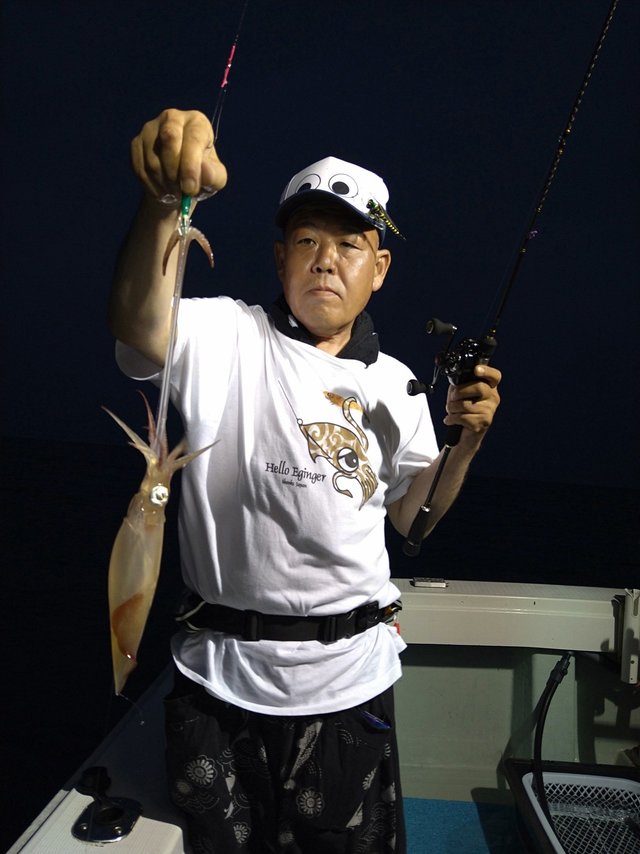 イカ(ケンサキイカ)