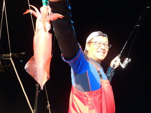 シロイカ(ケンサキイカ)