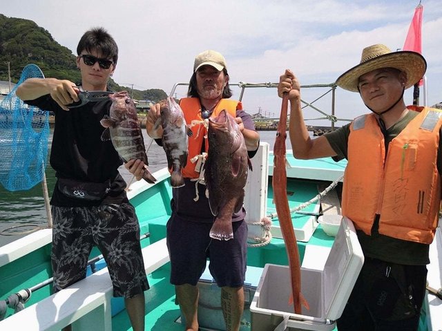 マハタ・アカヤガラ