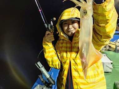 マイカ(ケンサキイカ)