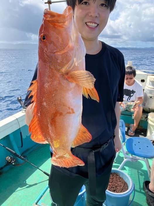 グルクン(タカサゴ)