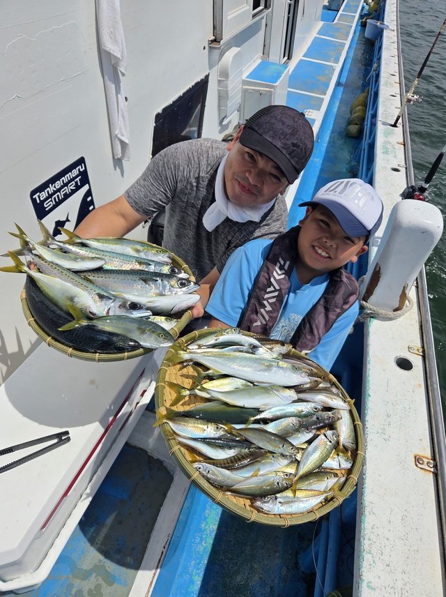 アジ(マアジ)・ワカシ(ブリ)