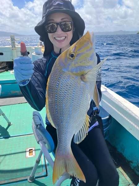 タマン(ハマフエフキ)