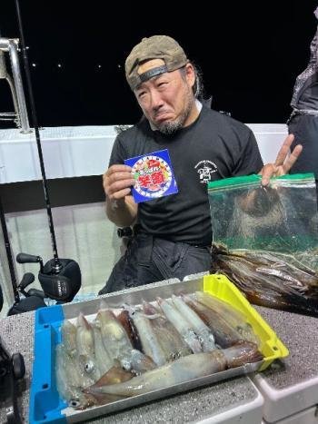 マイカ(ケンサキイカ)