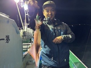 アカイカ(ケンサキイカ)