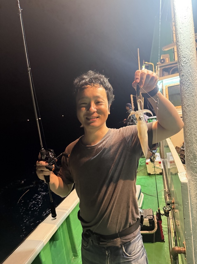 アカイカ(ケンサキイカ)