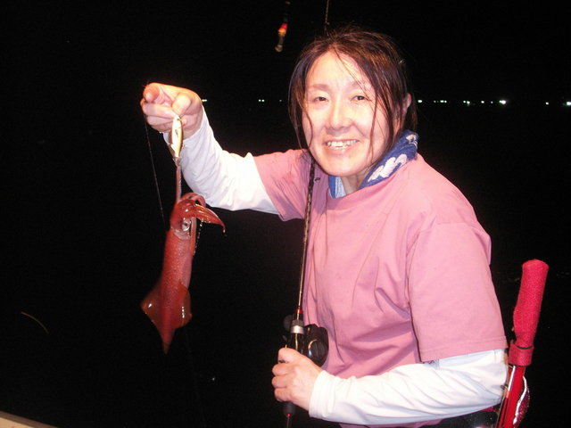 シロイカ(ケンサキイカ)