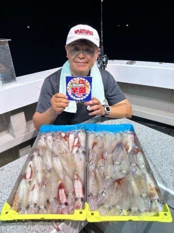 マイカ(ケンサキイカ)