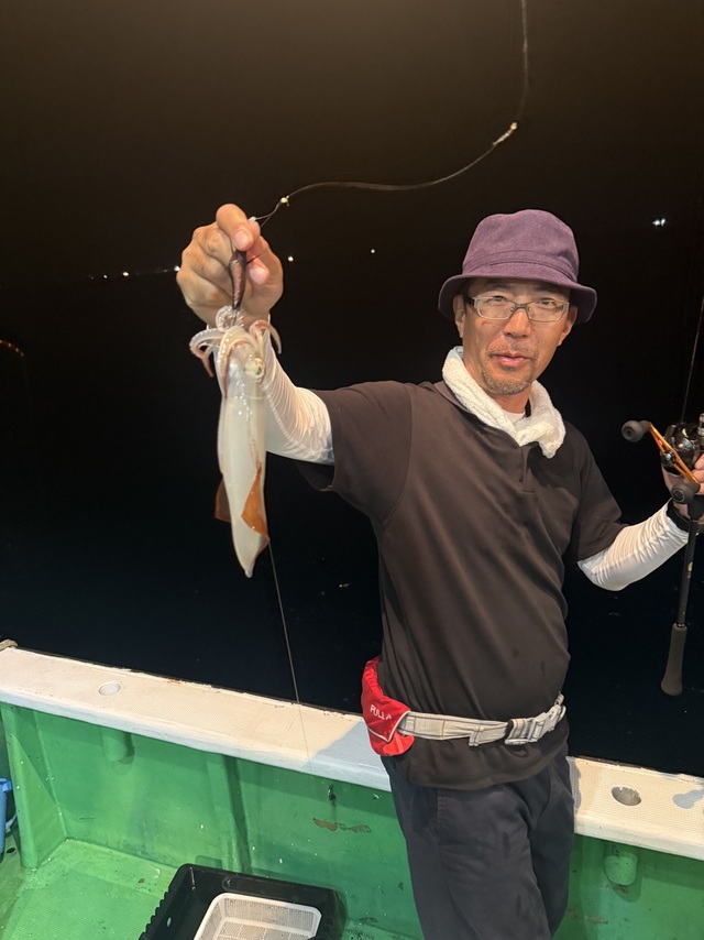 アカイカ(ケンサキイカ)