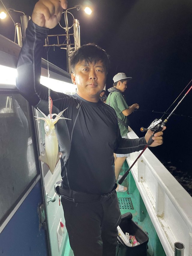 アカイカ(ケンサキイカ)