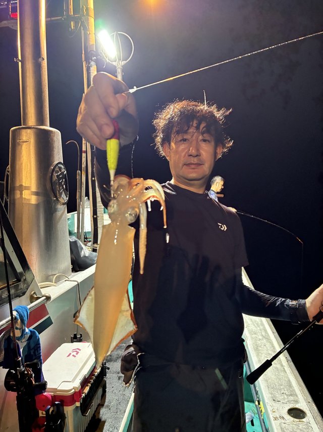 アカイカ(ケンサキイカ)