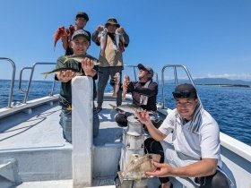 アジ(マアジ)・アマダイ(アカアマダイ)・シラカワ(シロアマダイ)