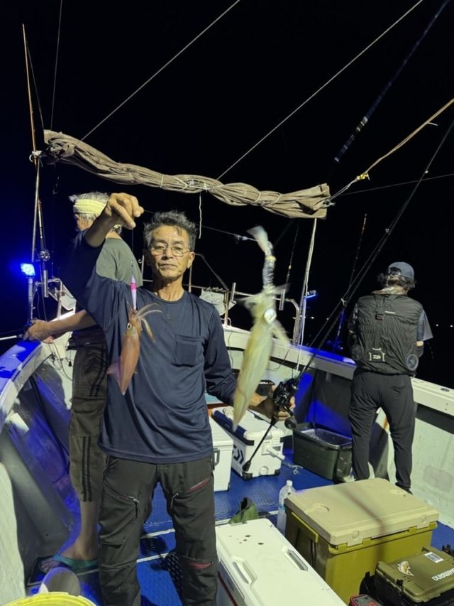 イカ(ケンサキイカ)