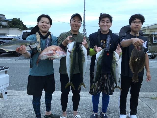 マダイ・ハマチ(ブリ)・ヒラメ