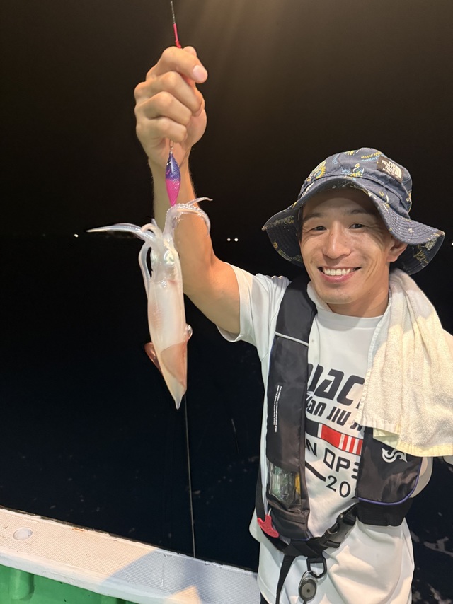 アカイカ(ケンサキイカ)